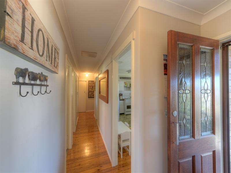 12 Carthage Street, Tamworth NSW 2340