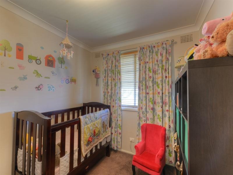 12 Carthage Street, Tamworth NSW 2340