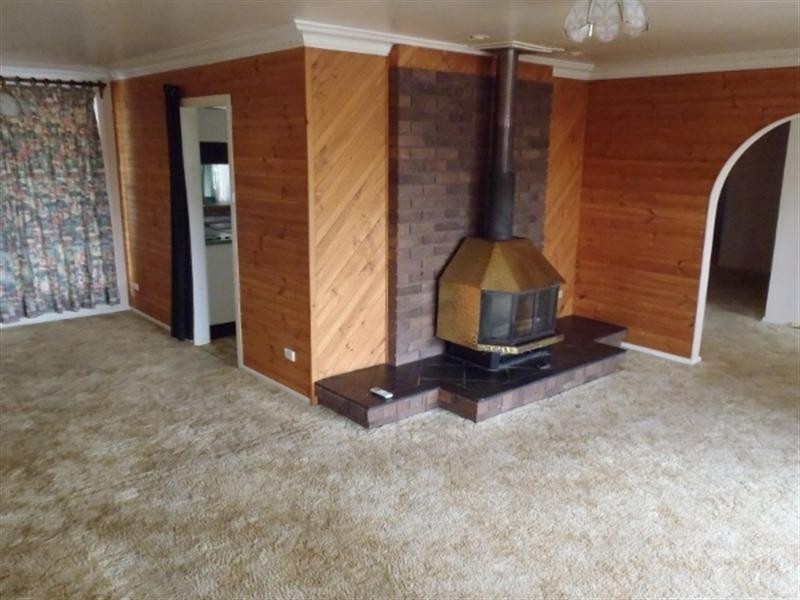 77 Hillvue Road, Tamworth NSW 2340