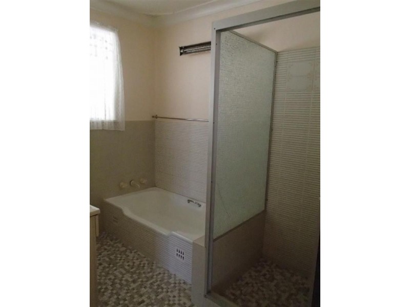 77 Hillvue Road, Tamworth NSW 2340