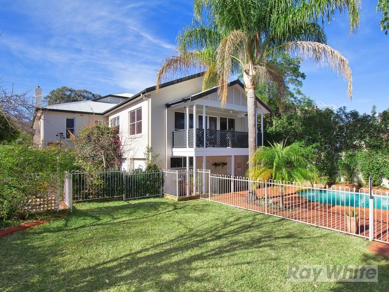77 Upper Street, Tamworth NSW 2340