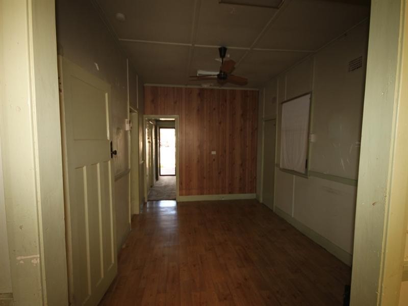 12 Vera Street, Tamworth NSW 2340