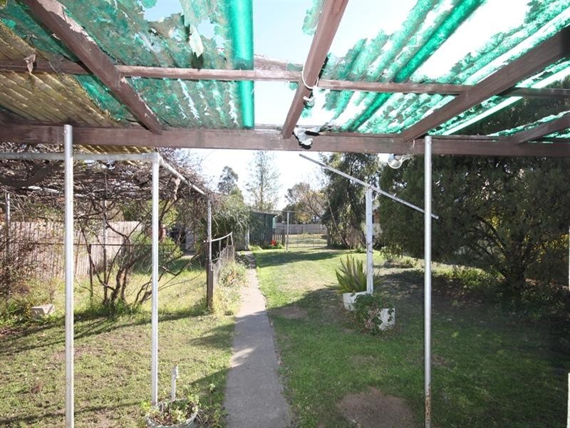 12 Vera Street, Tamworth NSW 2340