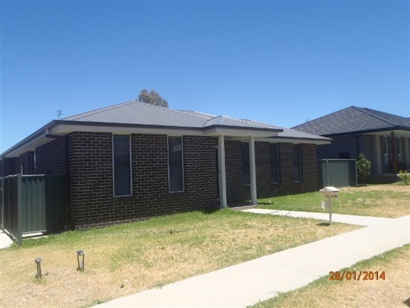 19 Boulevarde Place, Tamworth NSW 2340