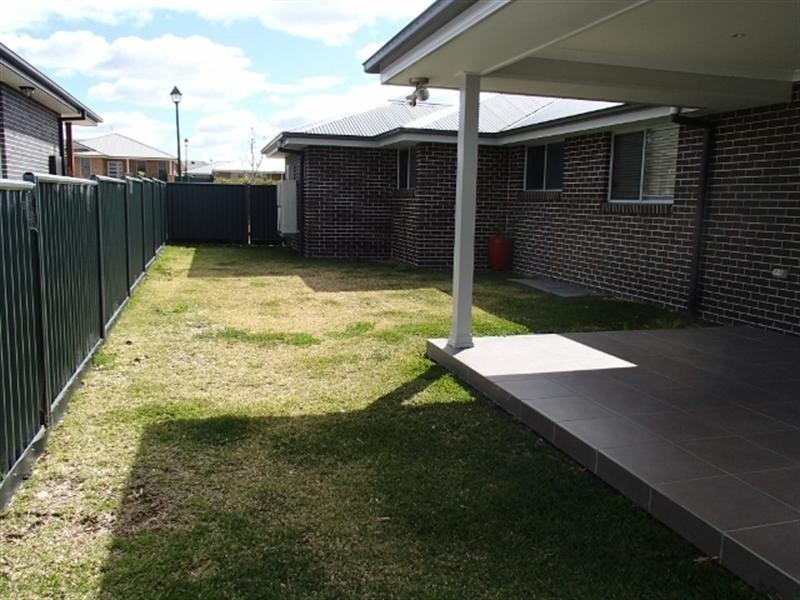 19 Boulevarde Place, Tamworth NSW 2340