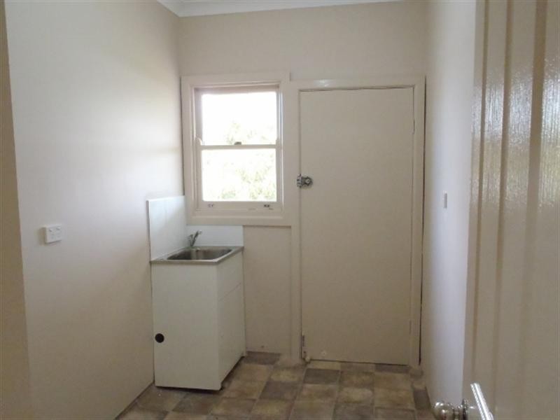 571 Armidale Road, Tamworth NSW 2340