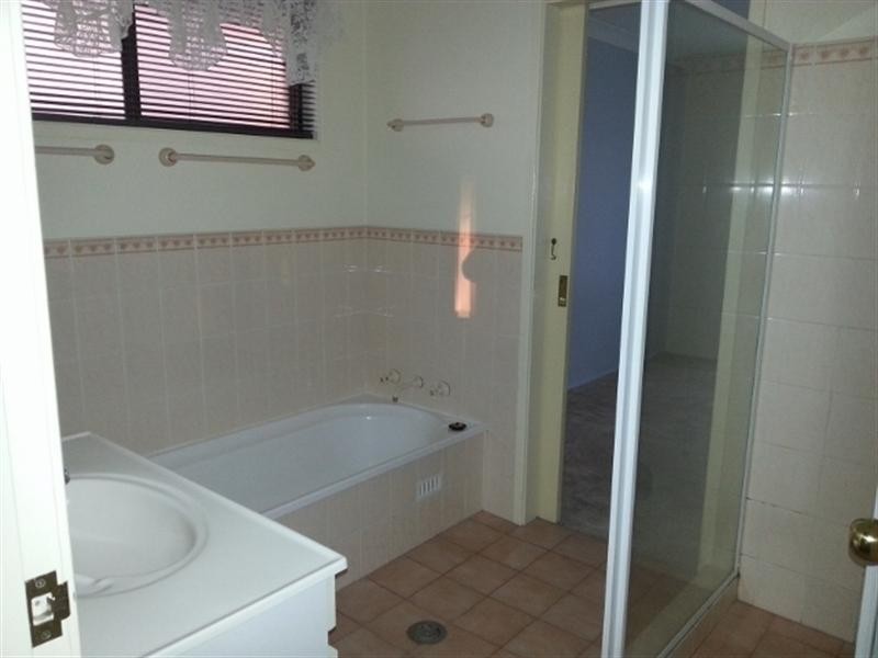 46 Eucalypt Drive, Tamworth NSW 2340