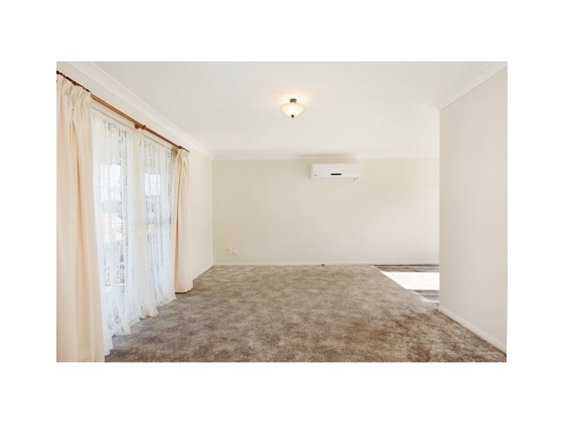 34 Glengarvin Drive, Tamworth NSW 2340