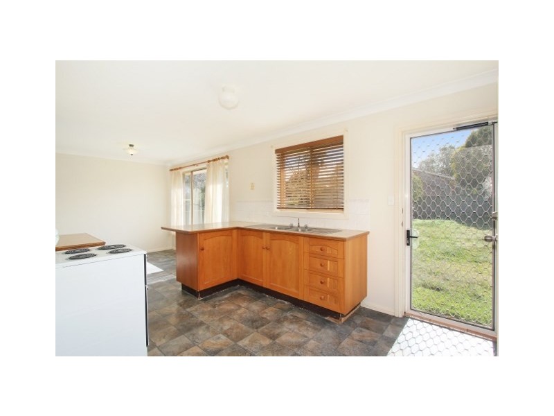 34 Glengarvin Drive, Tamworth NSW 2340