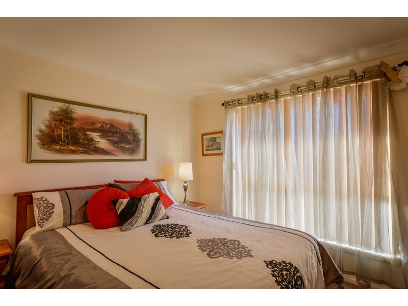 4 Eureka Place, Tamworth NSW 2340