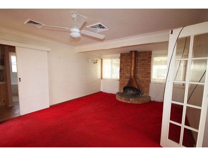 11 Nancy Street, Tamworth NSW 2340