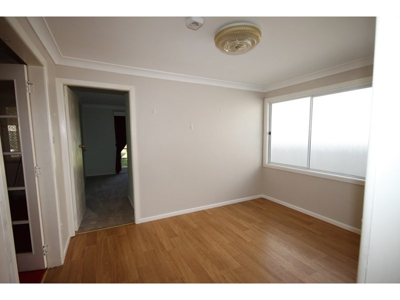 11 Nancy Street, Tamworth NSW 2340