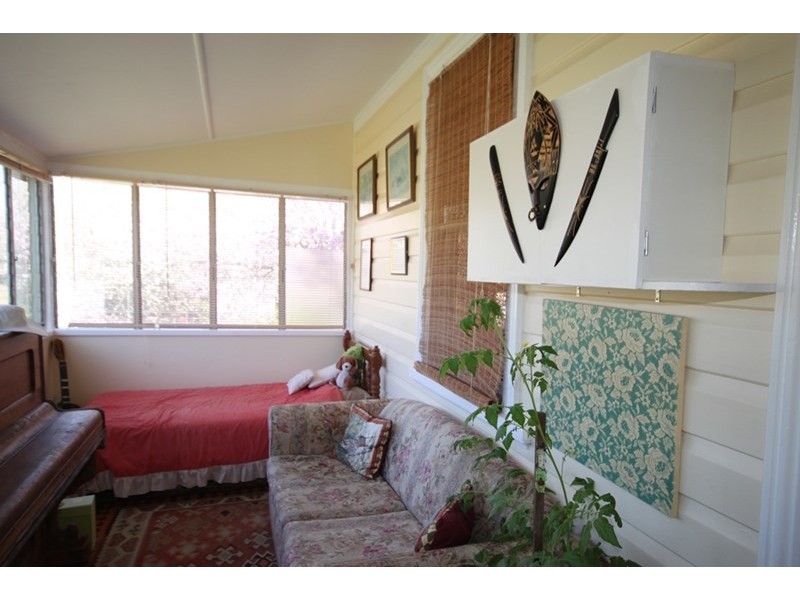 33 Church Street, Limbri NSW 2352