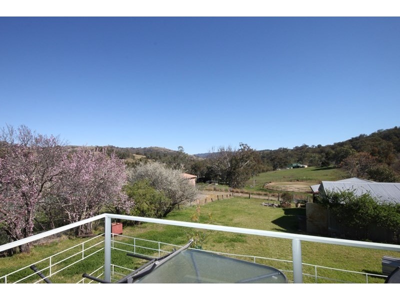 33 Church Street, Limbri NSW 2352