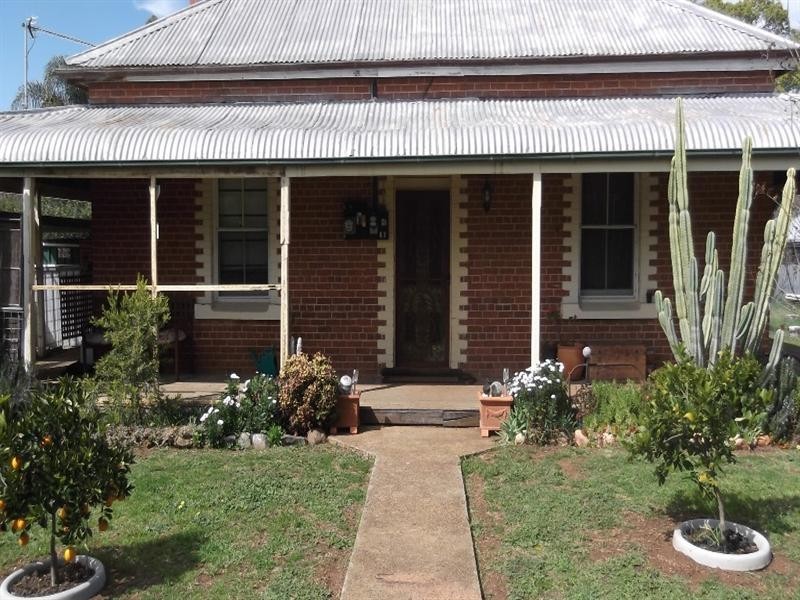19 Stephen Street, Manilla NSW 2346