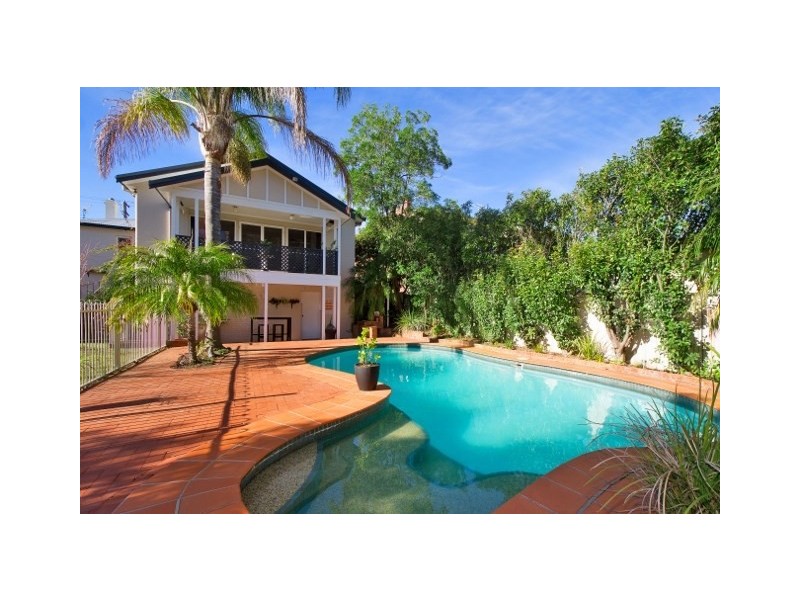 77 Upper Street, Tamworth NSW 2340