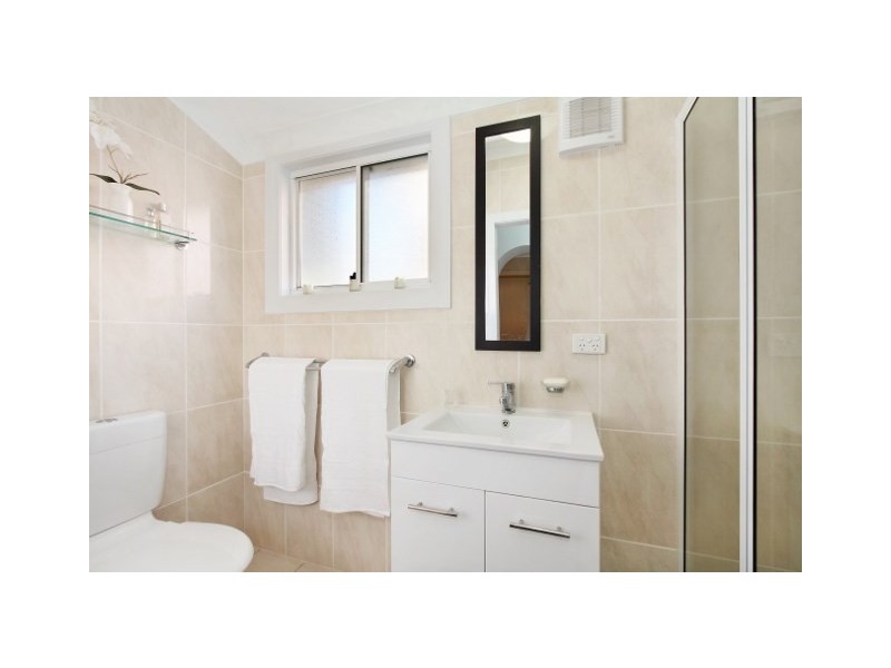 77 Upper Street, Tamworth NSW 2340