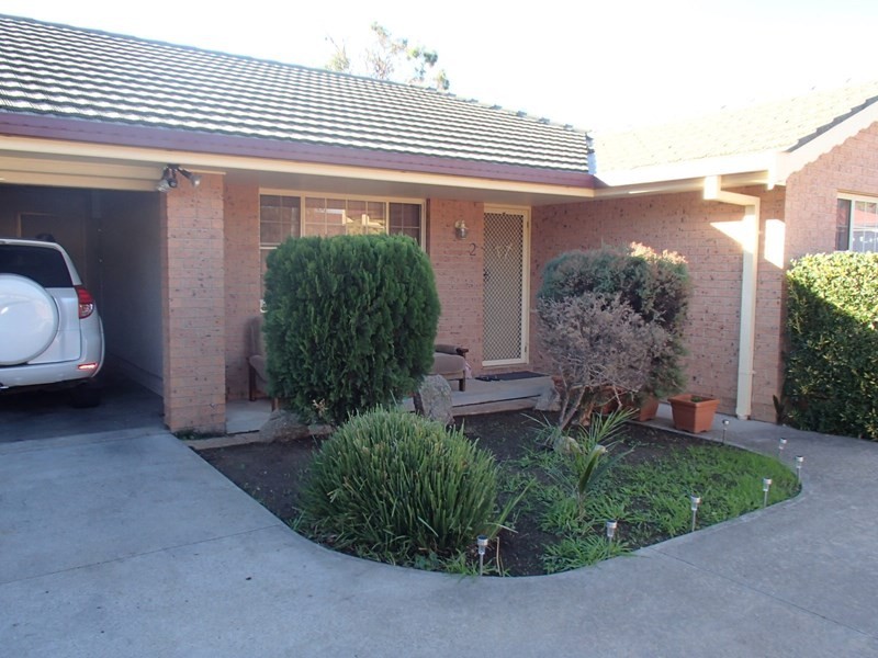 2/22 Nancy Street, Tamworth NSW 2340