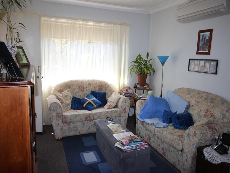 17 Yarmouth Parade, Tamworth NSW 2340