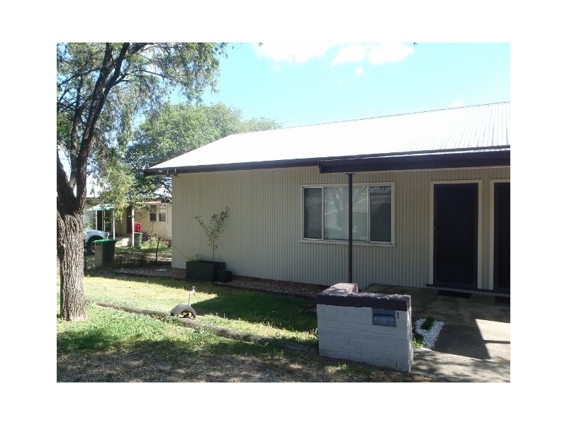 1/55 Manilla Road, Tamworth NSW 2340