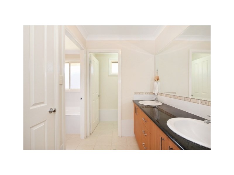 7 Ivory Place, Tamworth NSW 2340