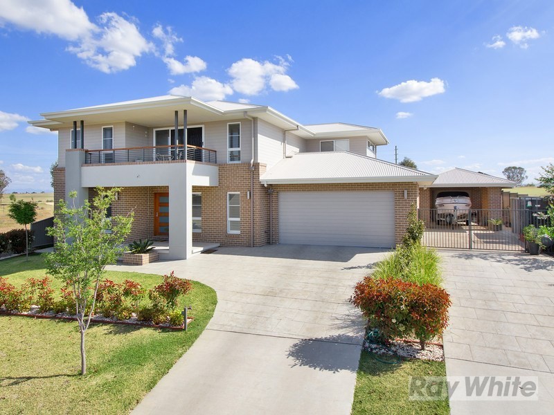 18 Peak Drive, Tamworth NSW 2340