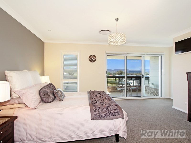 18 Peak Drive, Tamworth NSW 2340