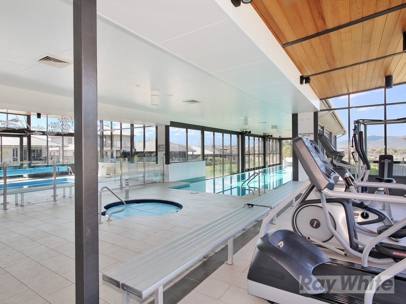 18 Peak Drive, Tamworth NSW 2340