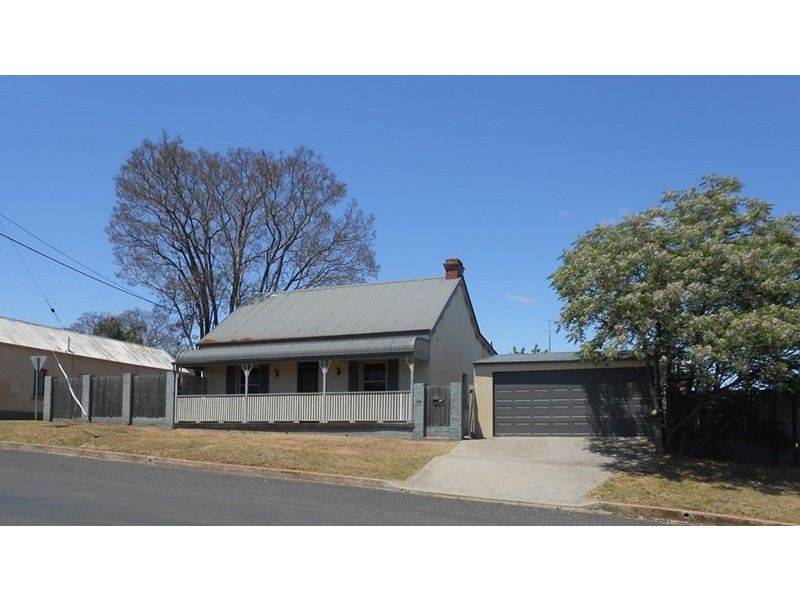 17 Darling Street, Tamworth NSW 2340