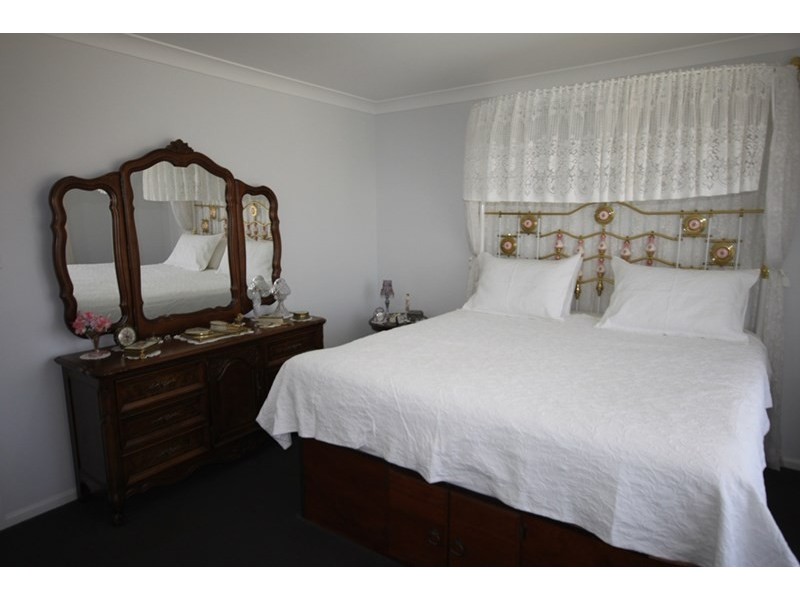 5 Thomas Street, Moonbi NSW 2353