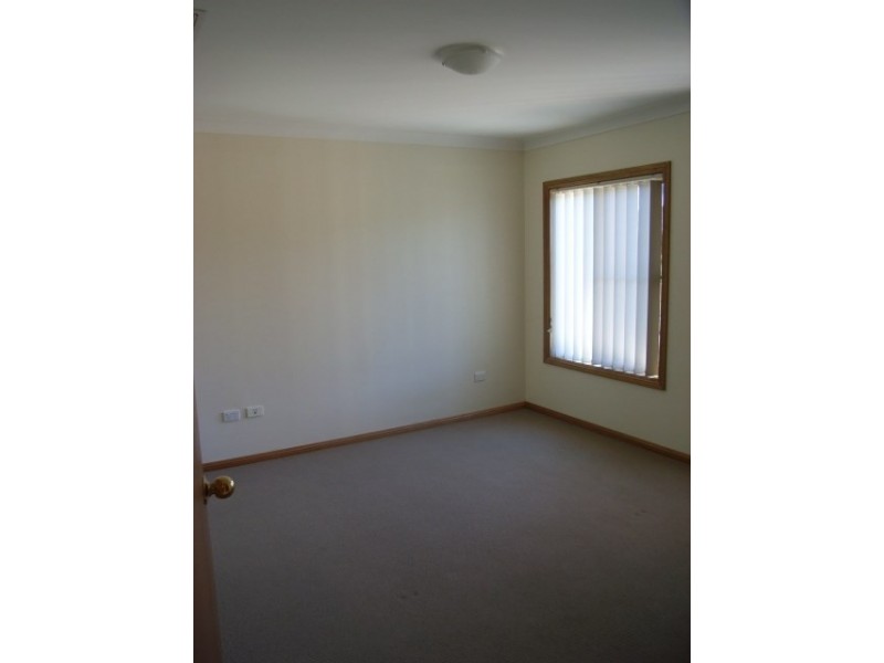 9 Church Street, Tamworth NSW 2340