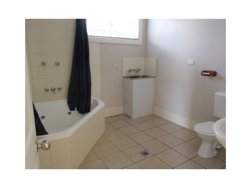 16 Susanne Street, Tamworth NSW 2340