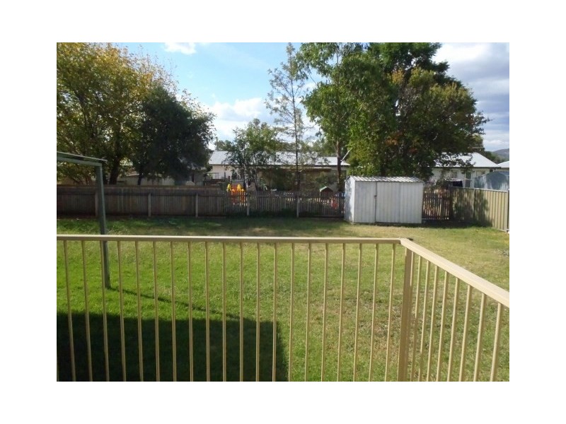 16 Susanne Street, Tamworth NSW 2340