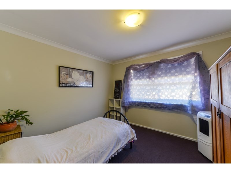130 Upper Street, Tamworth NSW 2340