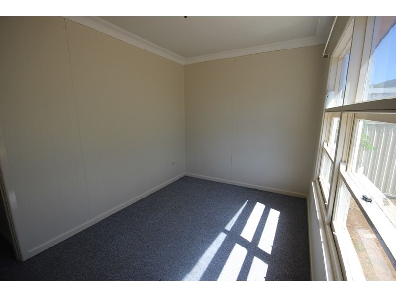 376 Armidale Road, Tamworth NSW 2340