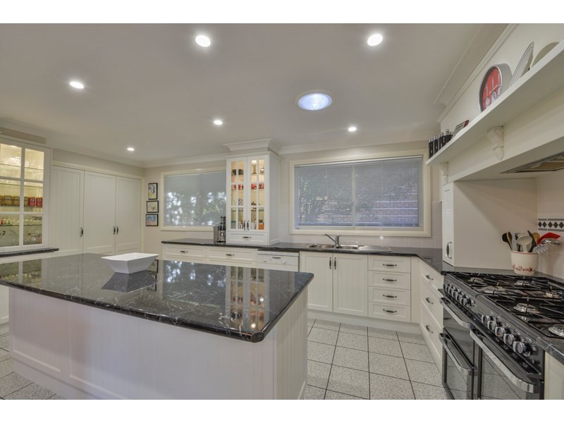 22 Glen Alpha Close, Tamworth NSW 2340