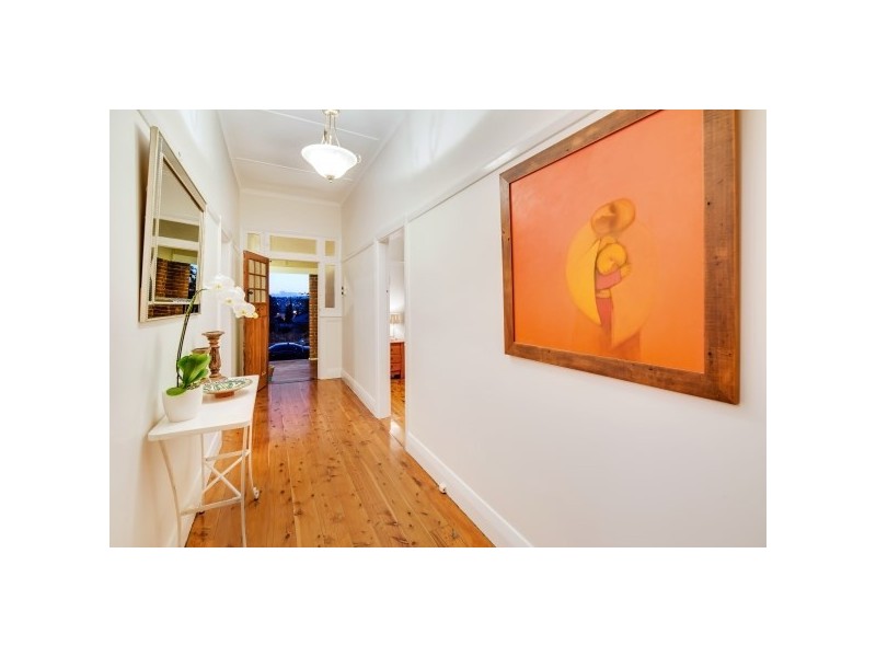 176 Carthage Street, Tamworth NSW 2340