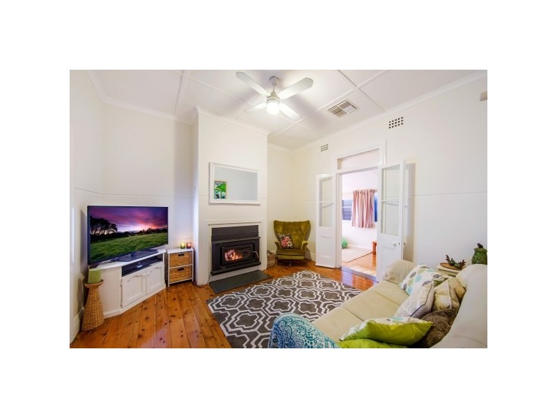 176 Carthage Street, Tamworth NSW 2340