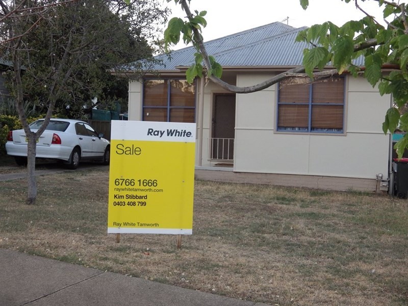 6 Mills Street, Tamworth NSW 2340