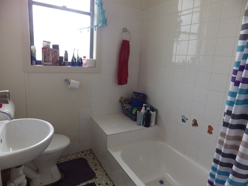 6 Mills Street, Tamworth NSW 2340