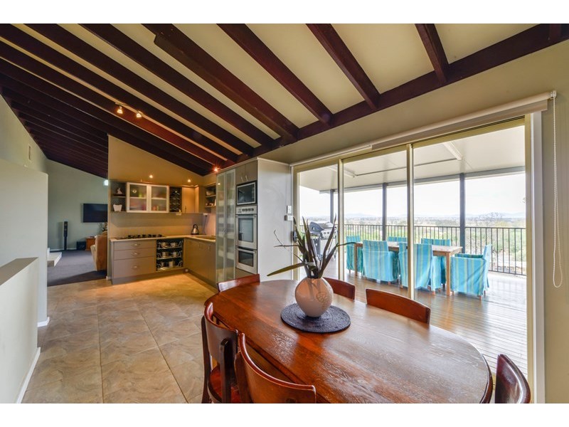 25 Woodbry Crescent, Tamworth NSW 2340