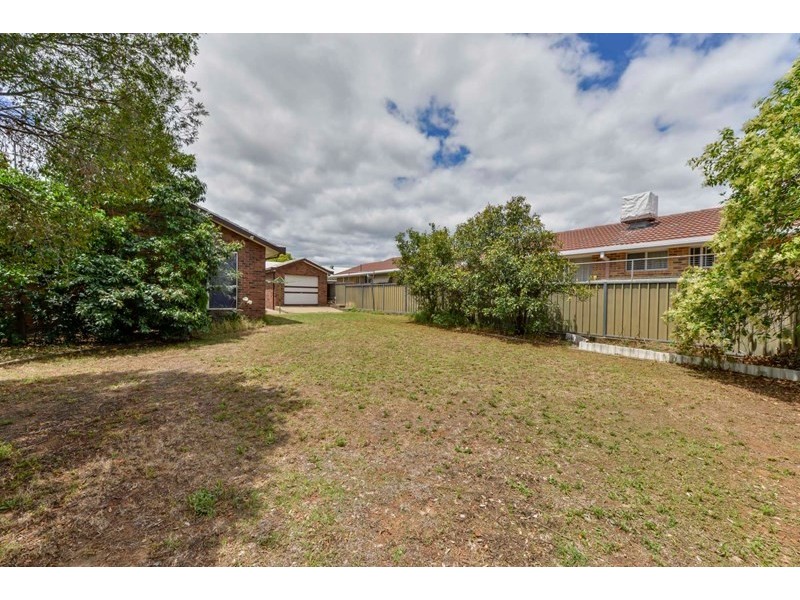 6 Adam Street, Tamworth NSW 2340