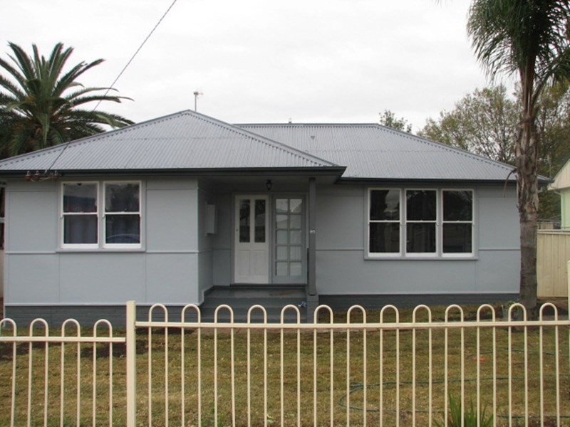 168 Robert Street, Tamworth NSW 2340