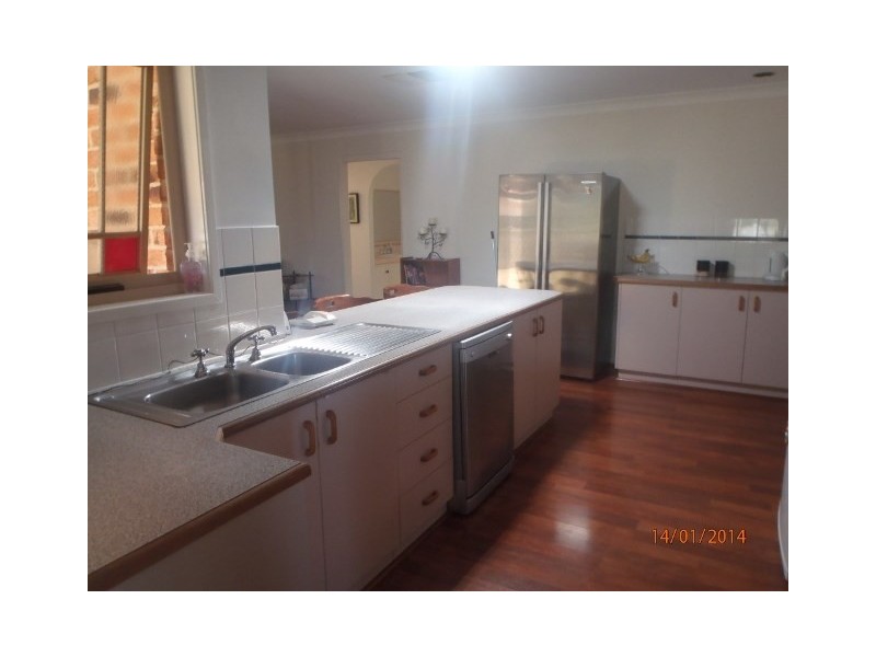 106 Edward Street, Tamworth NSW 2340