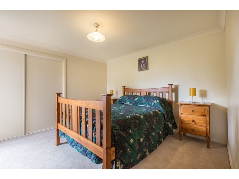 3 Gouldian Way, Tamworth NSW 2340