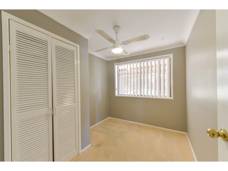 5 Wylie Place, Westdale NSW 2340