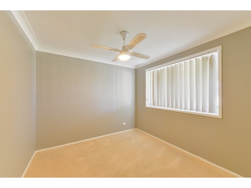 5 Wylie Place, Westdale NSW 2340