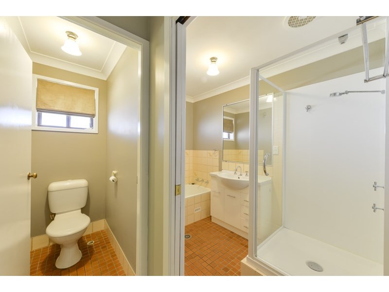 5 Wylie Place, Westdale NSW 2340