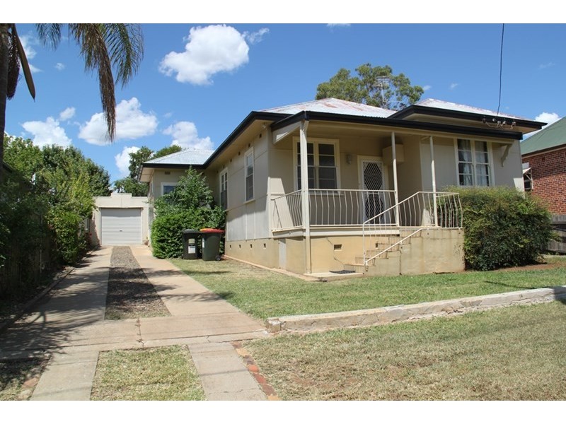 7 Hyman Street, Tamworth NSW 2340