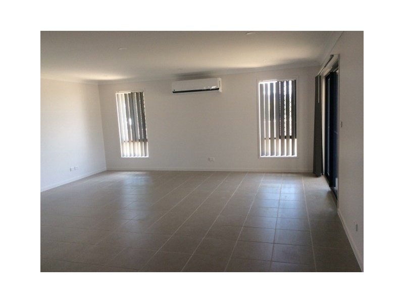 32 Drakeford Street, Tamworth NSW 2340